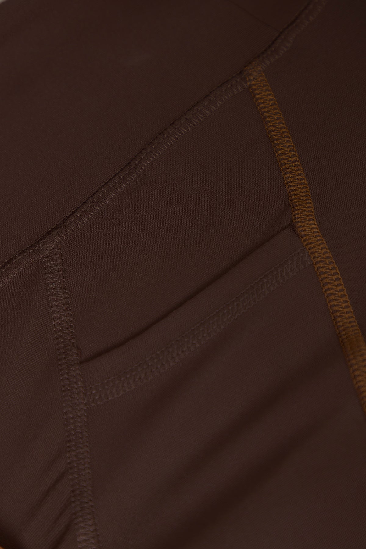 Biker deportivo café para mujer Zenith
