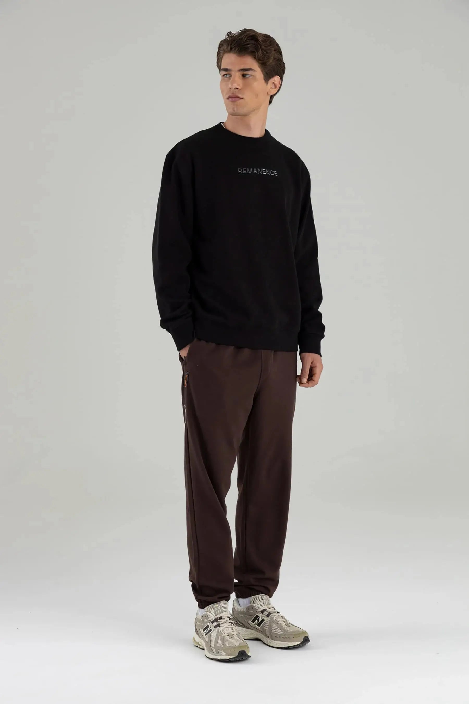 Jogger cafe hombre Chroma Remanence