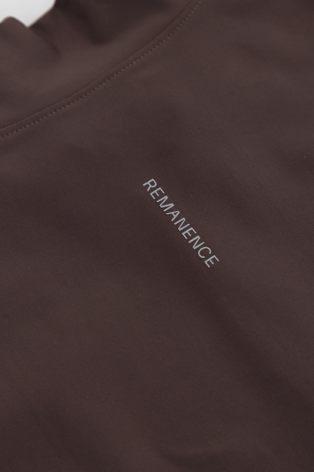 Midlayer café para mujer slim fit Helix