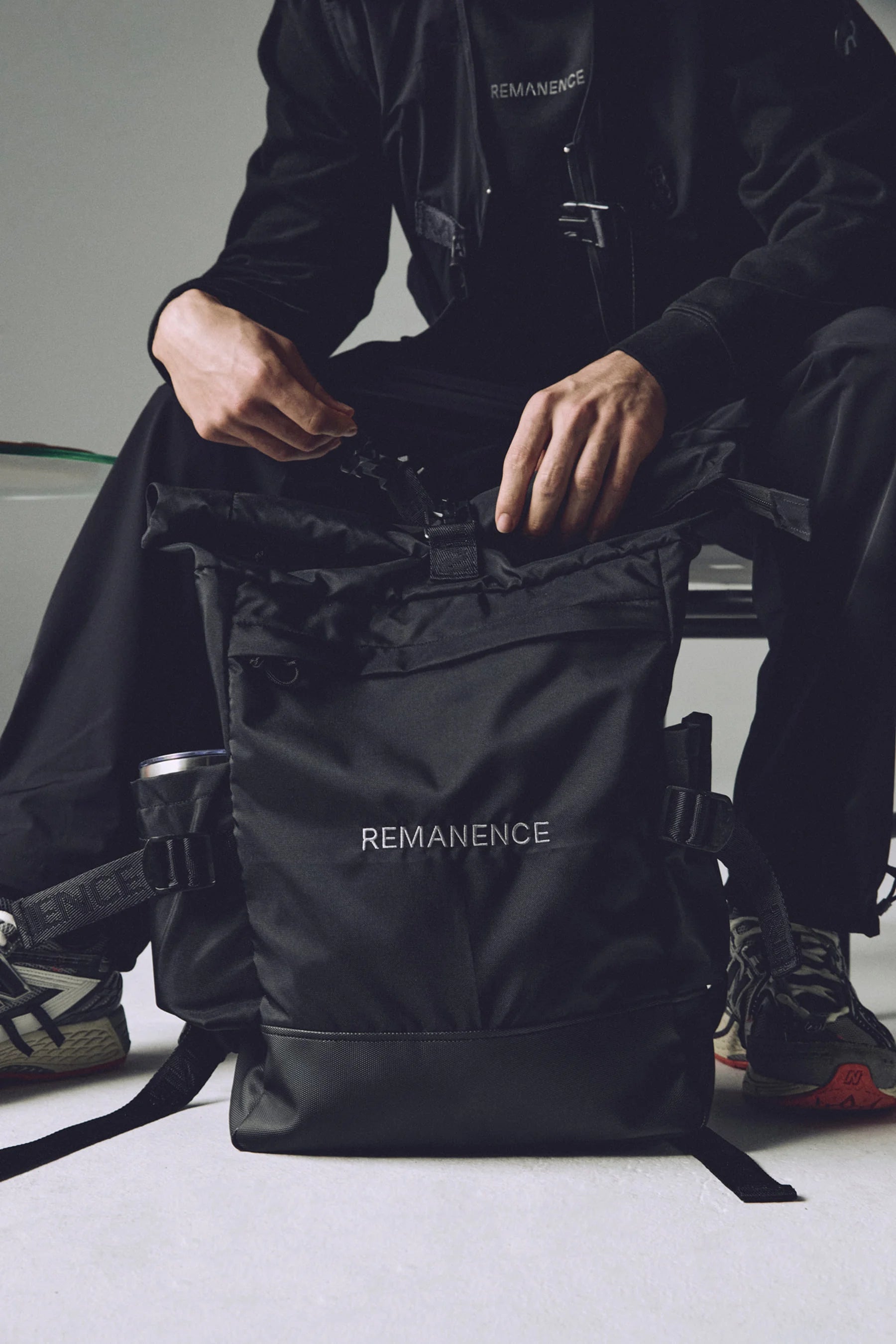 Morral negro Adventure Remanence