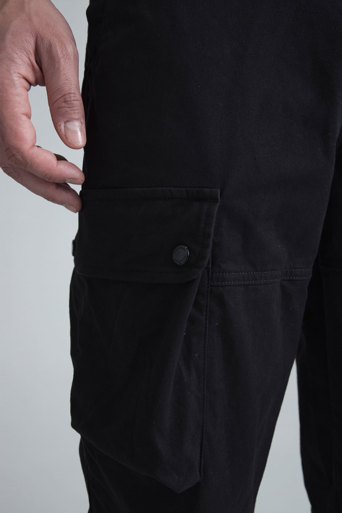 Pantalón negro para hombre regular fit Gale