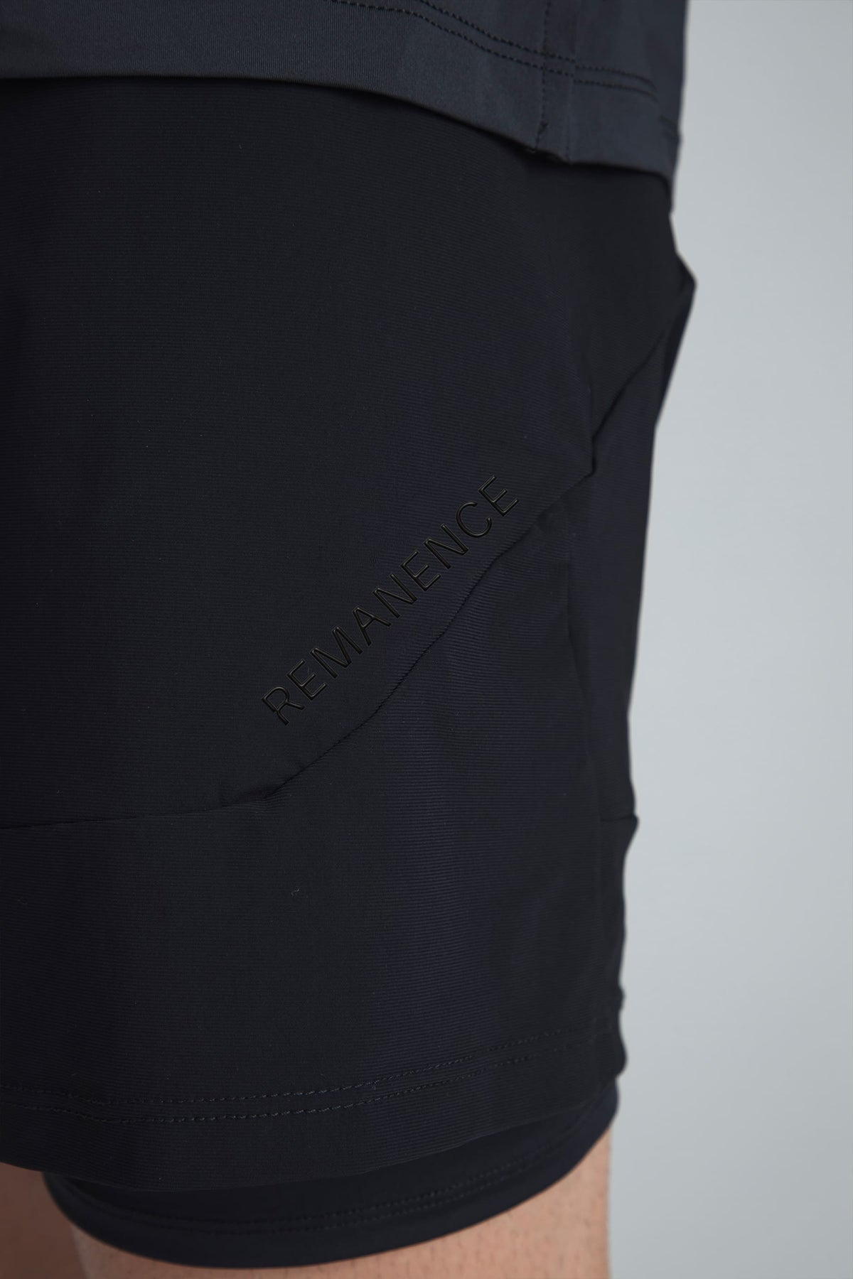Short negro para hombre semifitted Hold