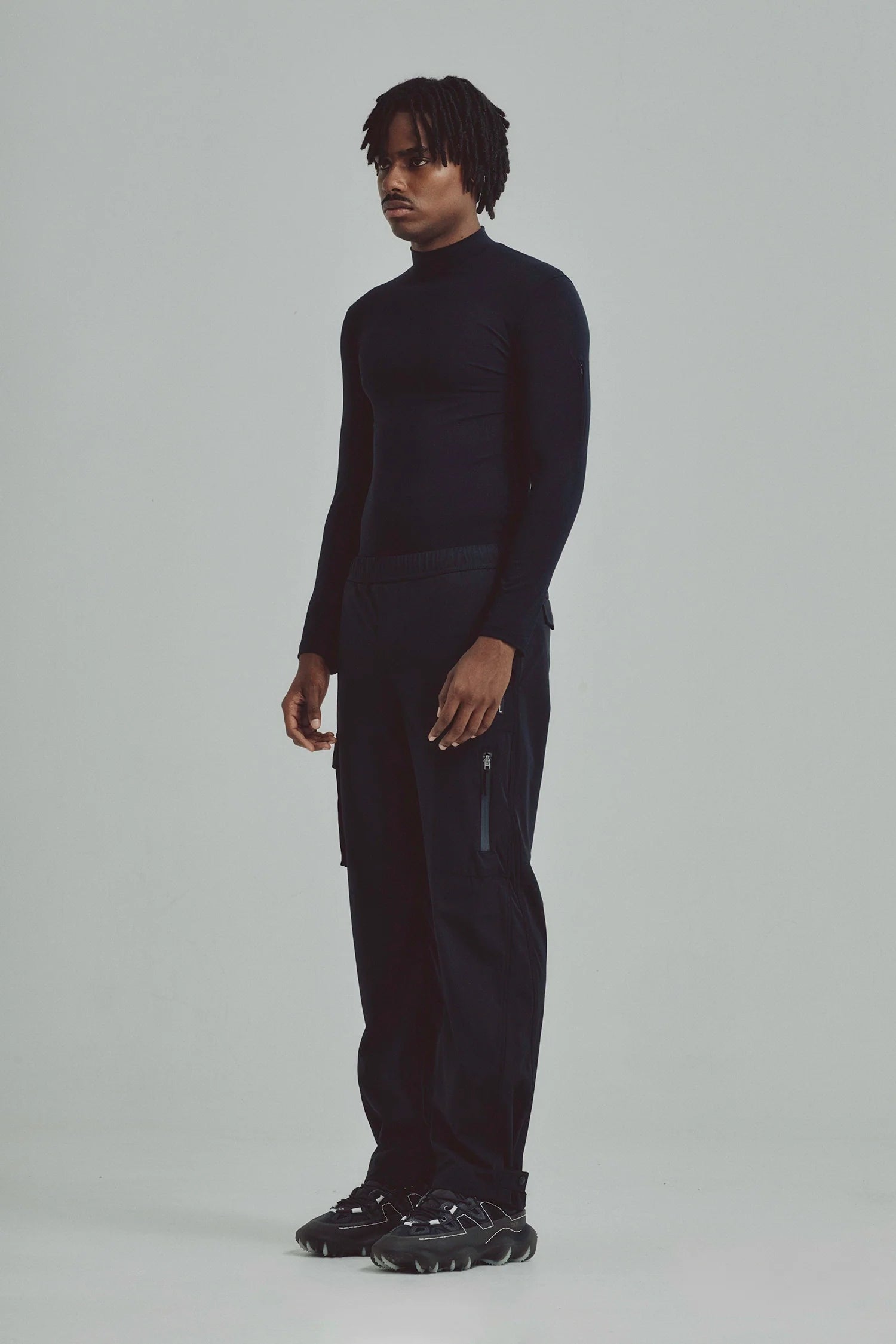 Pantalón Iron Semi Fit Negro