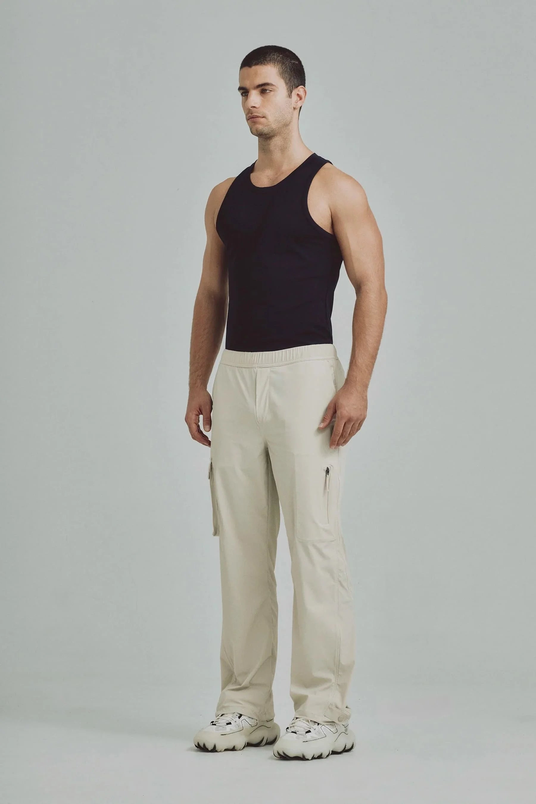 Pantalón arena para hombre Iron Remanence