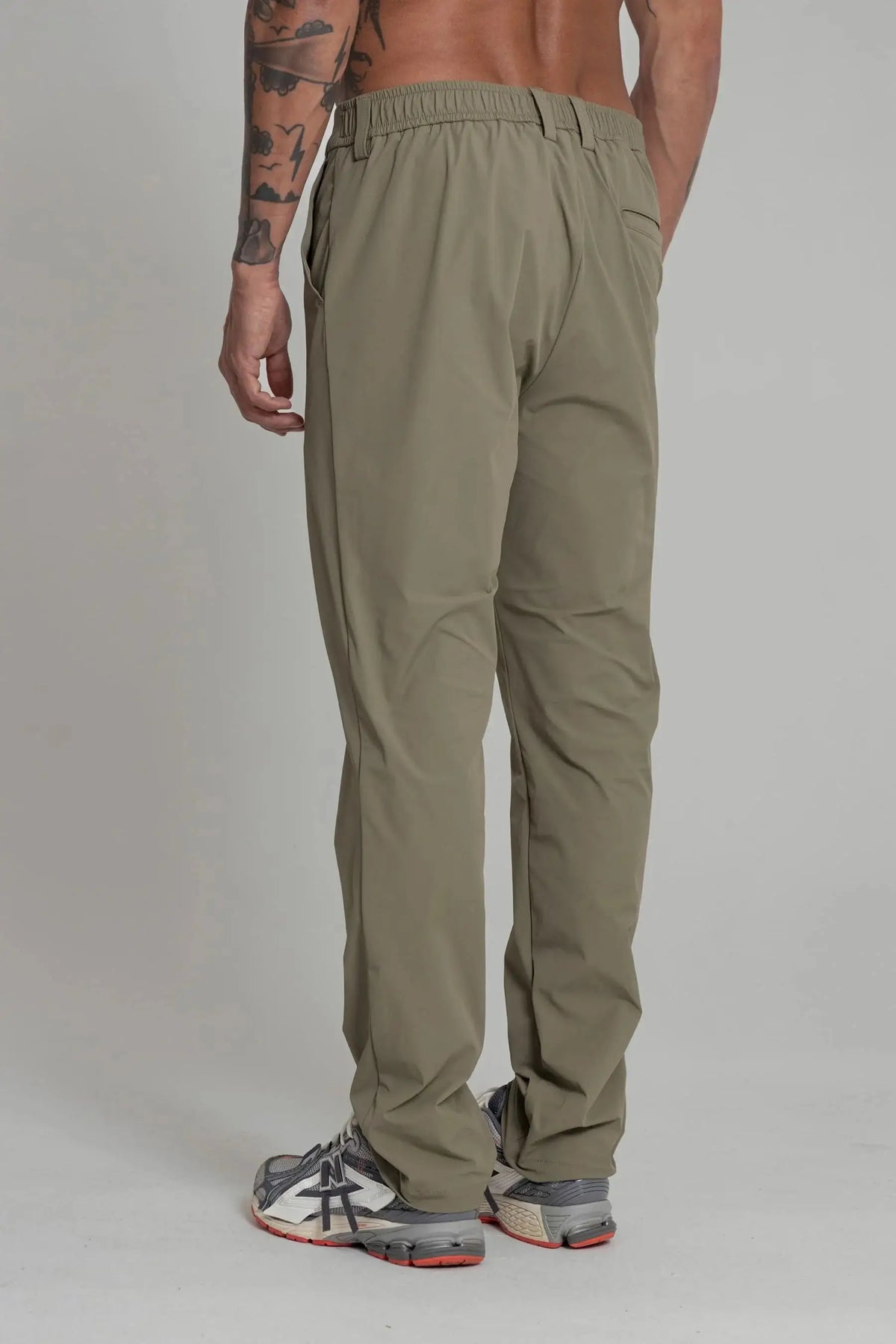 Pantalón chino verde oliva para hombre Stellar
