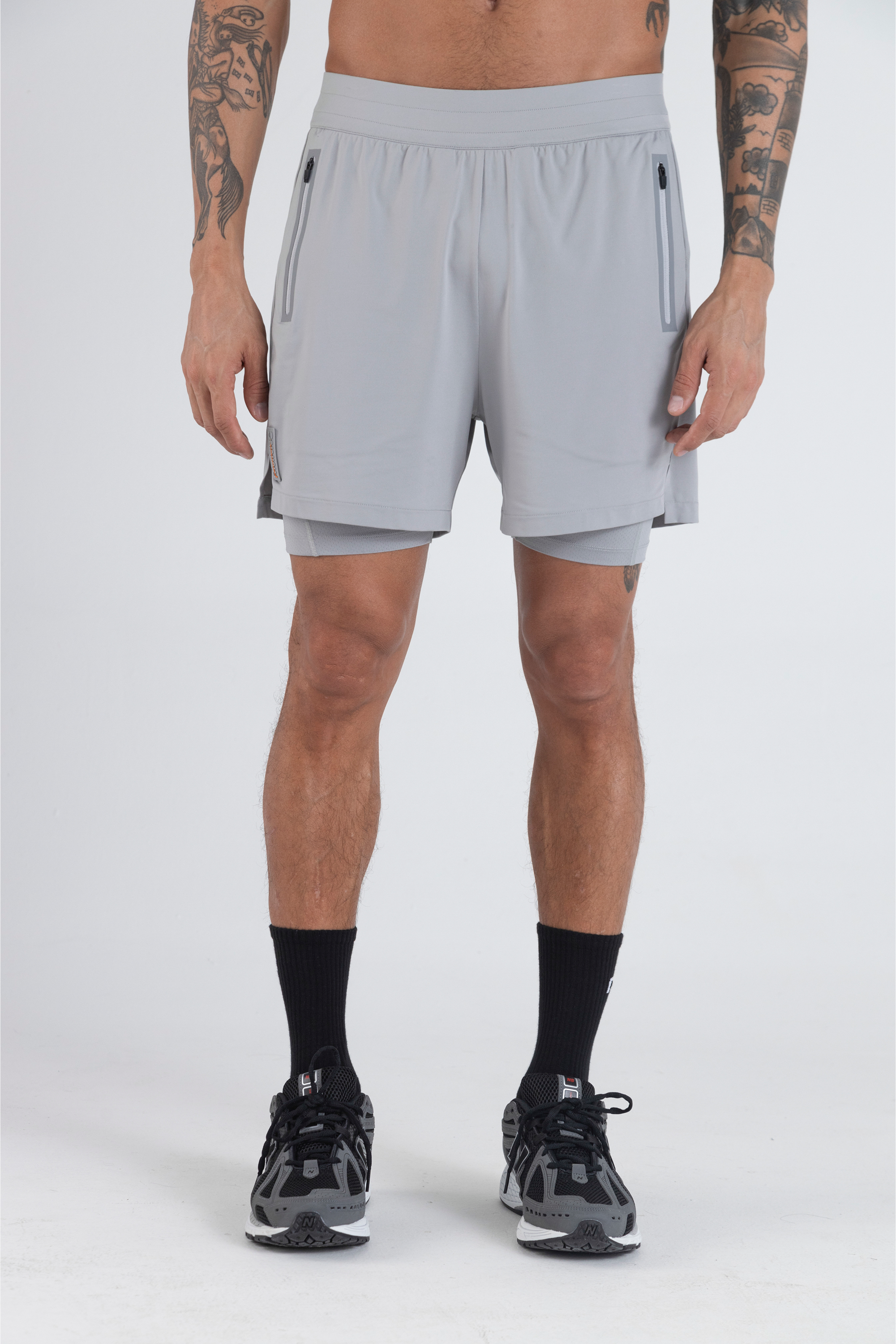 Short Semi Fit Ether
