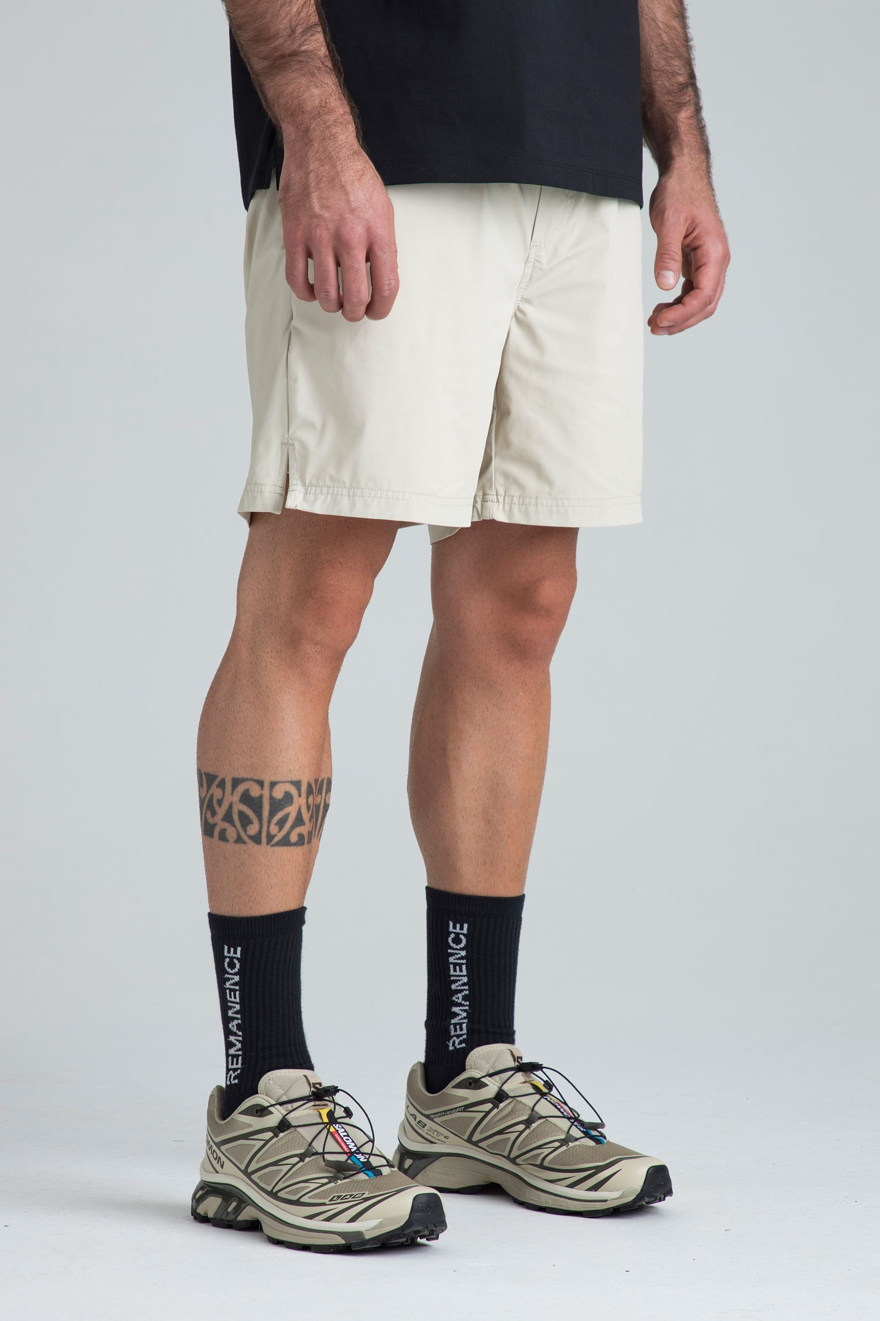 Shorts arena para hombre con biker vista lateral en modelo