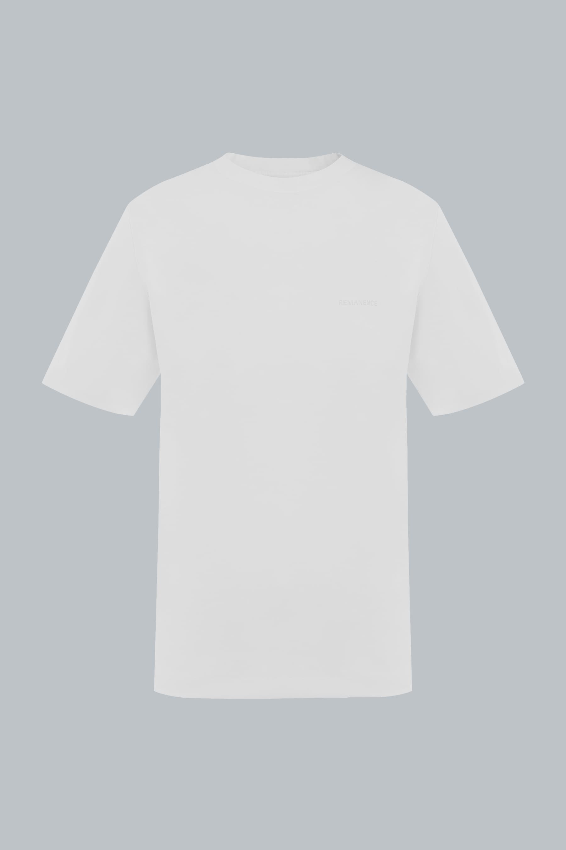 Camiseta blanca para hombre semi fitted vista frontal.