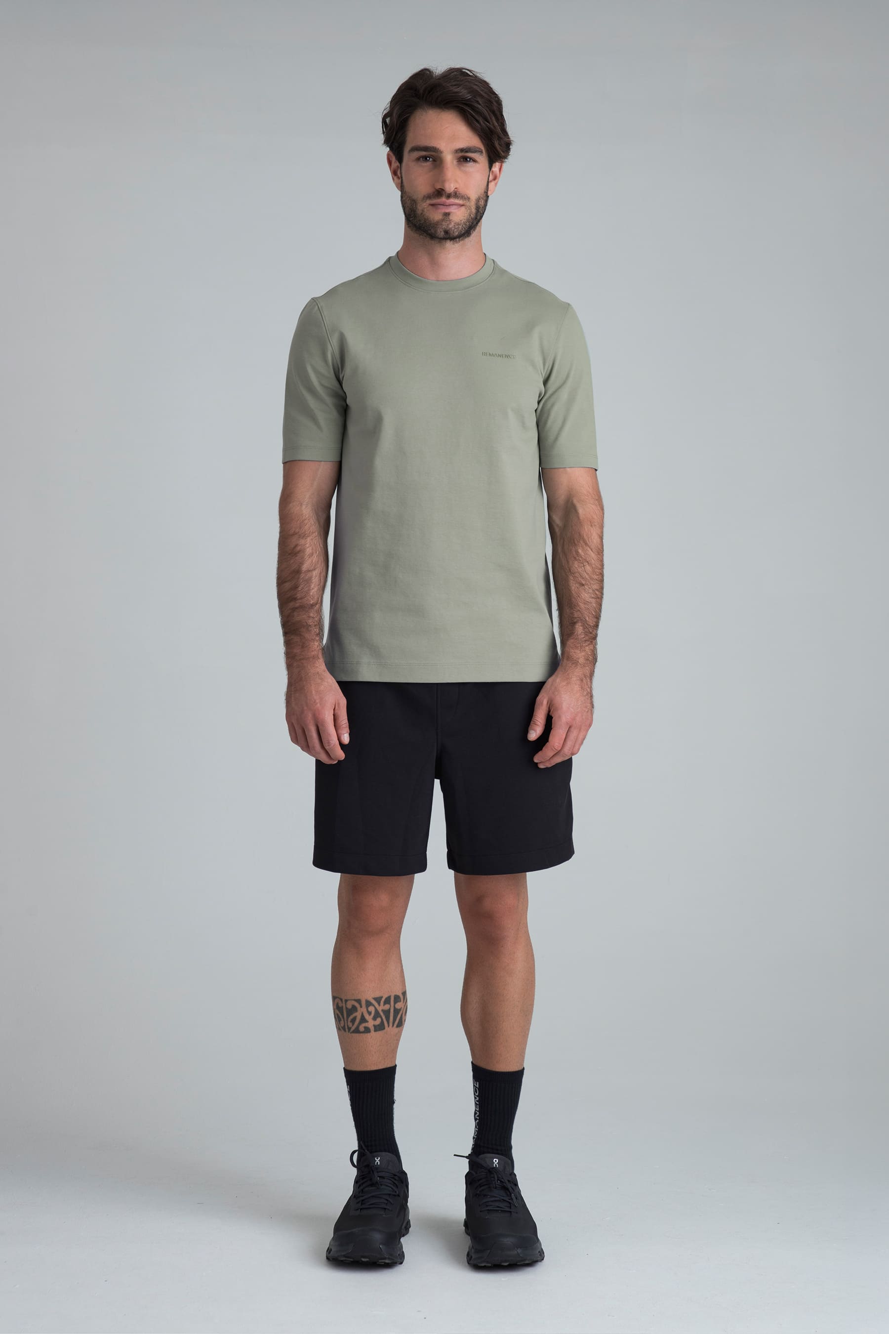 Camiseta Verde Grisáceo para hombre semi fitted Peak
