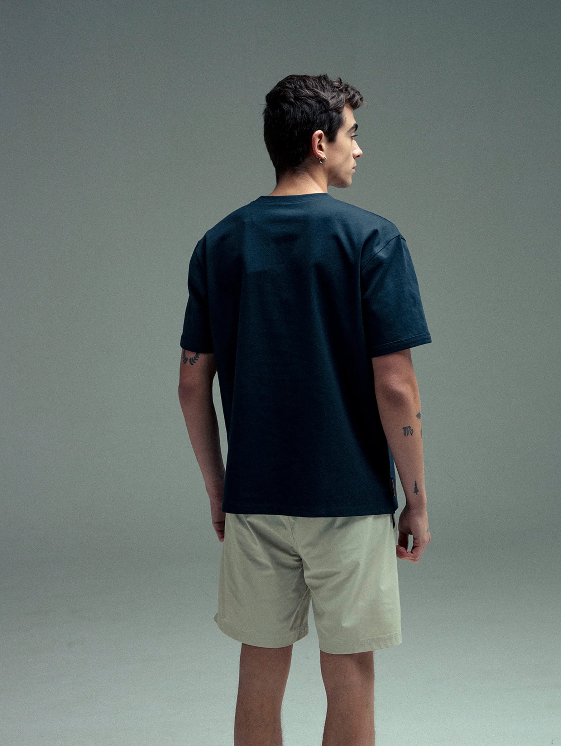 Camiseta azul para hombre fit Cling Remanence 