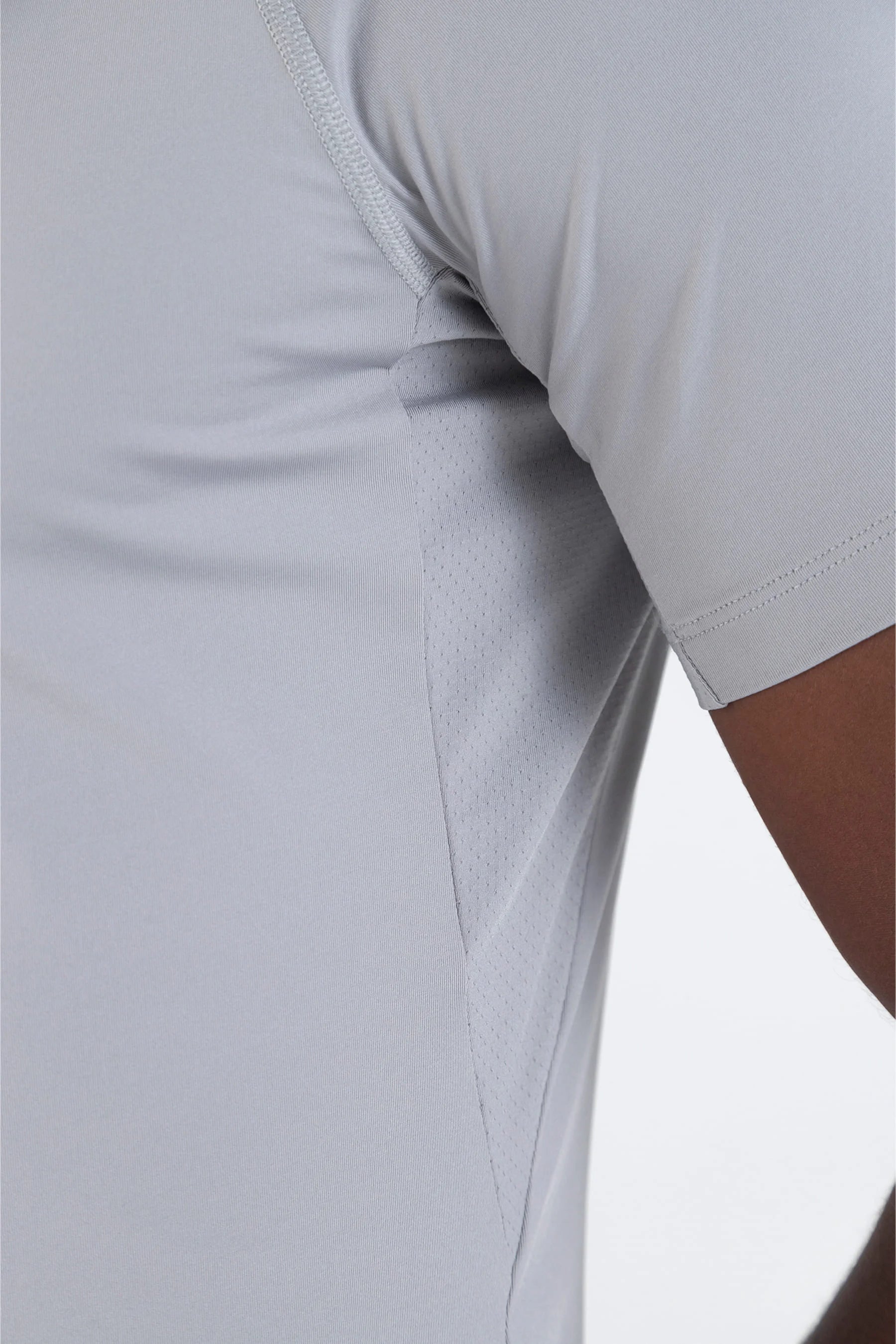 Camiseta gris hombre Gust Remanence 