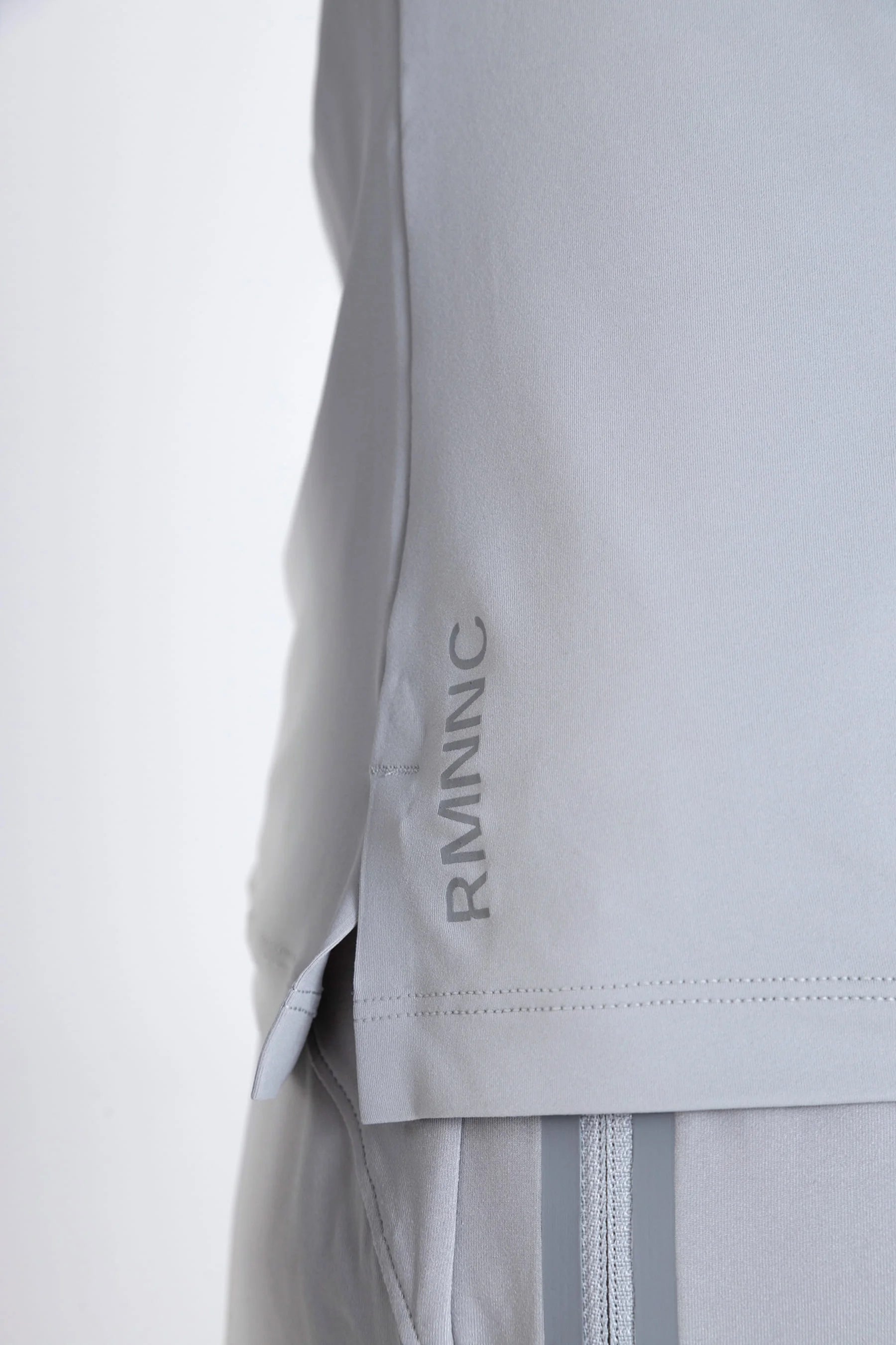 Camiseta gris manga larga para hombre Dew  Remanence 