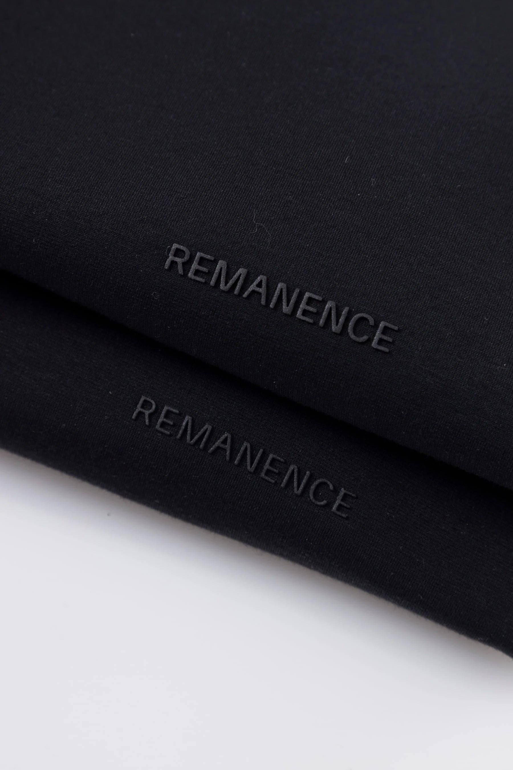 Camiseta negra duo hombre Peak Remanence 