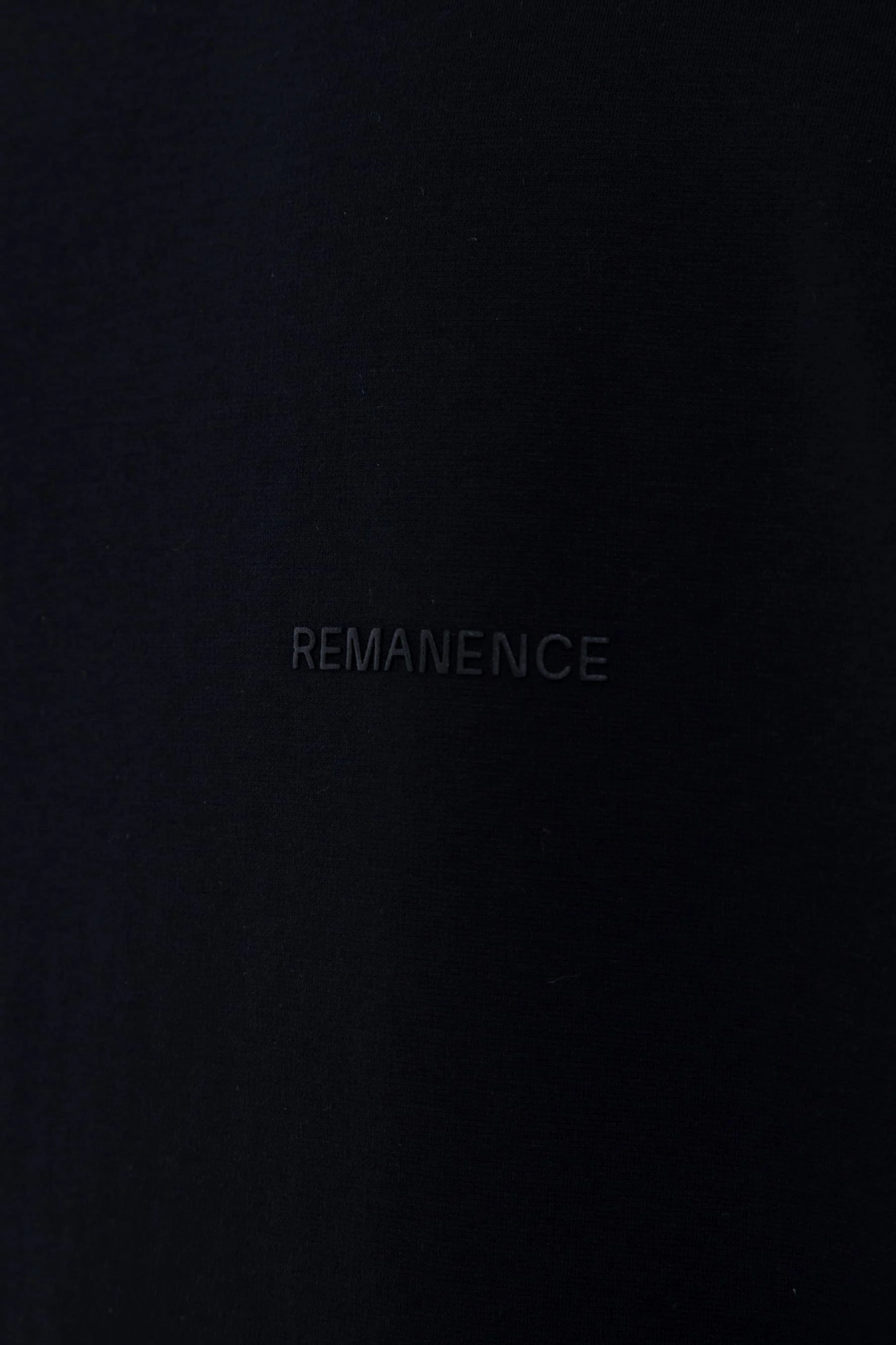 Camiseta negra hombre Peak Remanence 