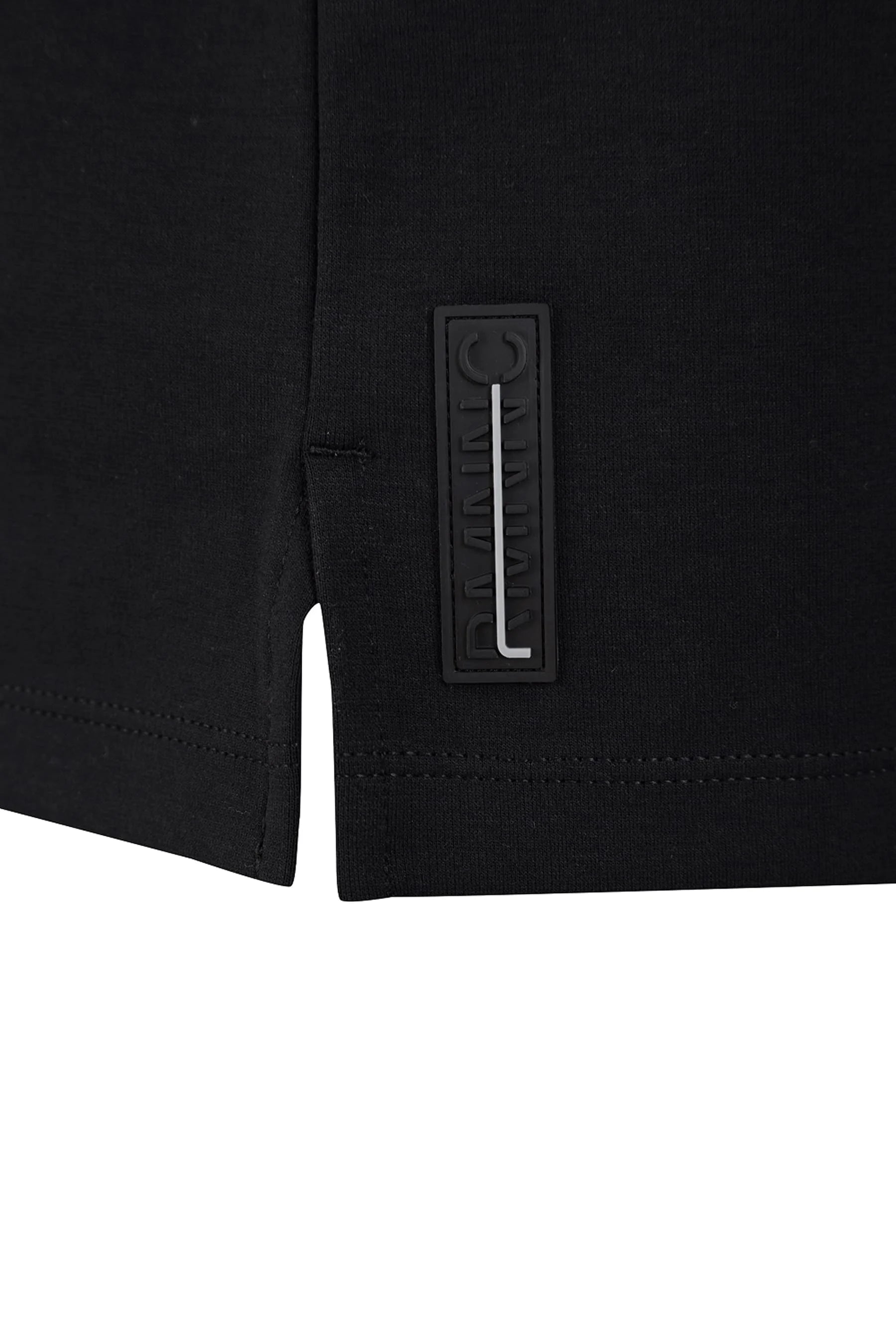 Camiseta negra para hombre fit Cling Remanence 