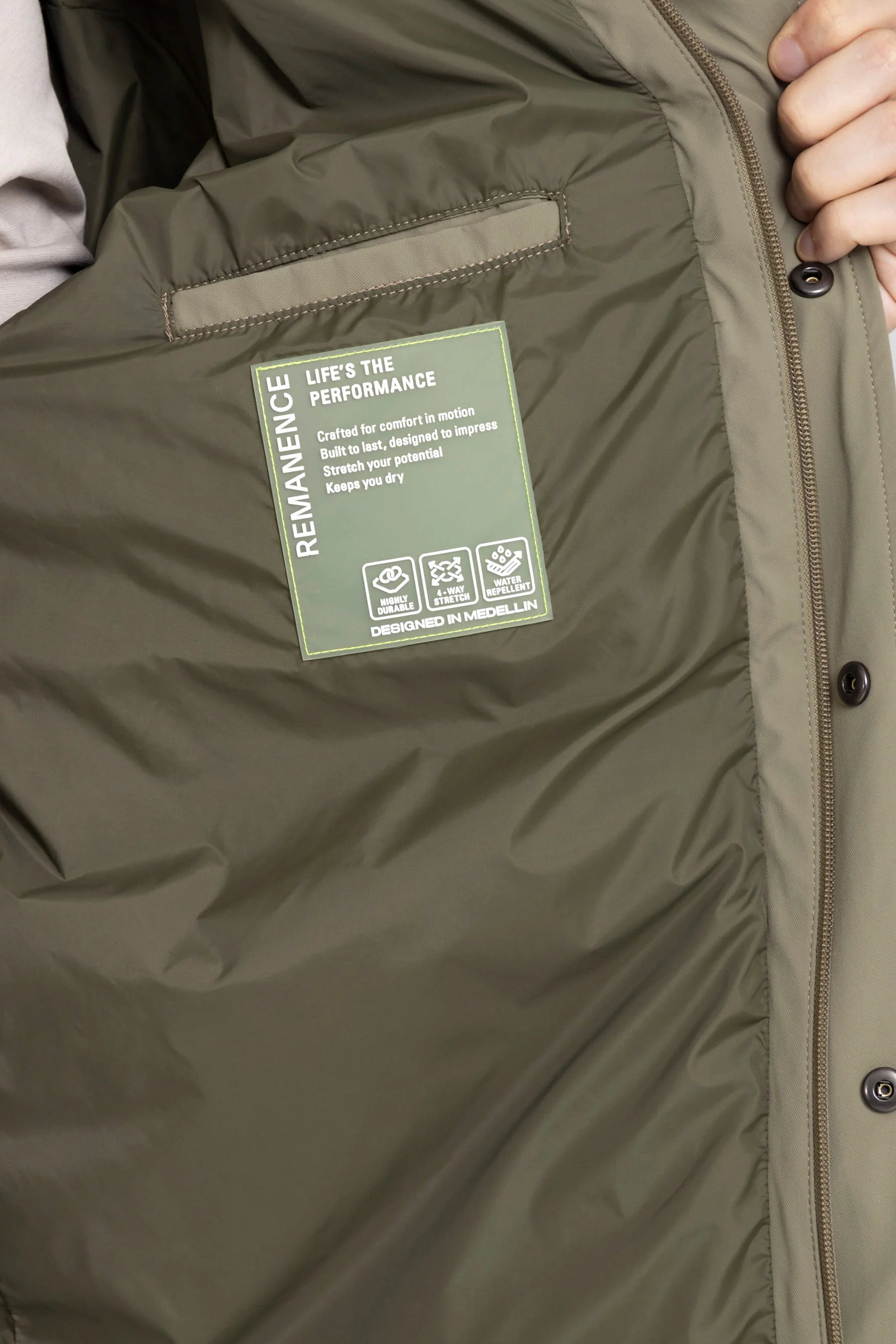 Chaqueta Verde Oliva con capucha removible para hombre Holmium V2 Remanence 