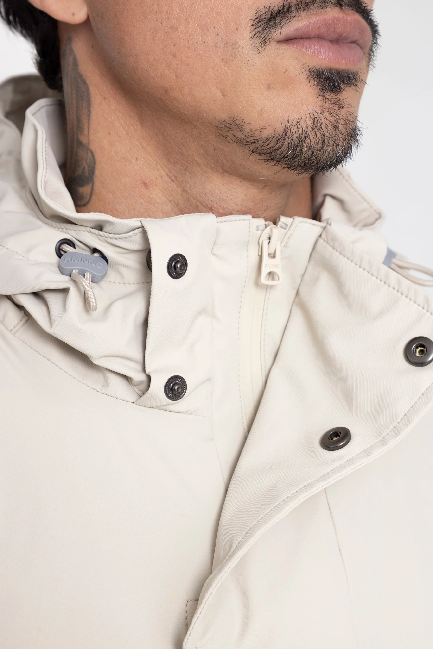 Chaqueta arena con capucha removible para hombre Holmium V2 Remanence 