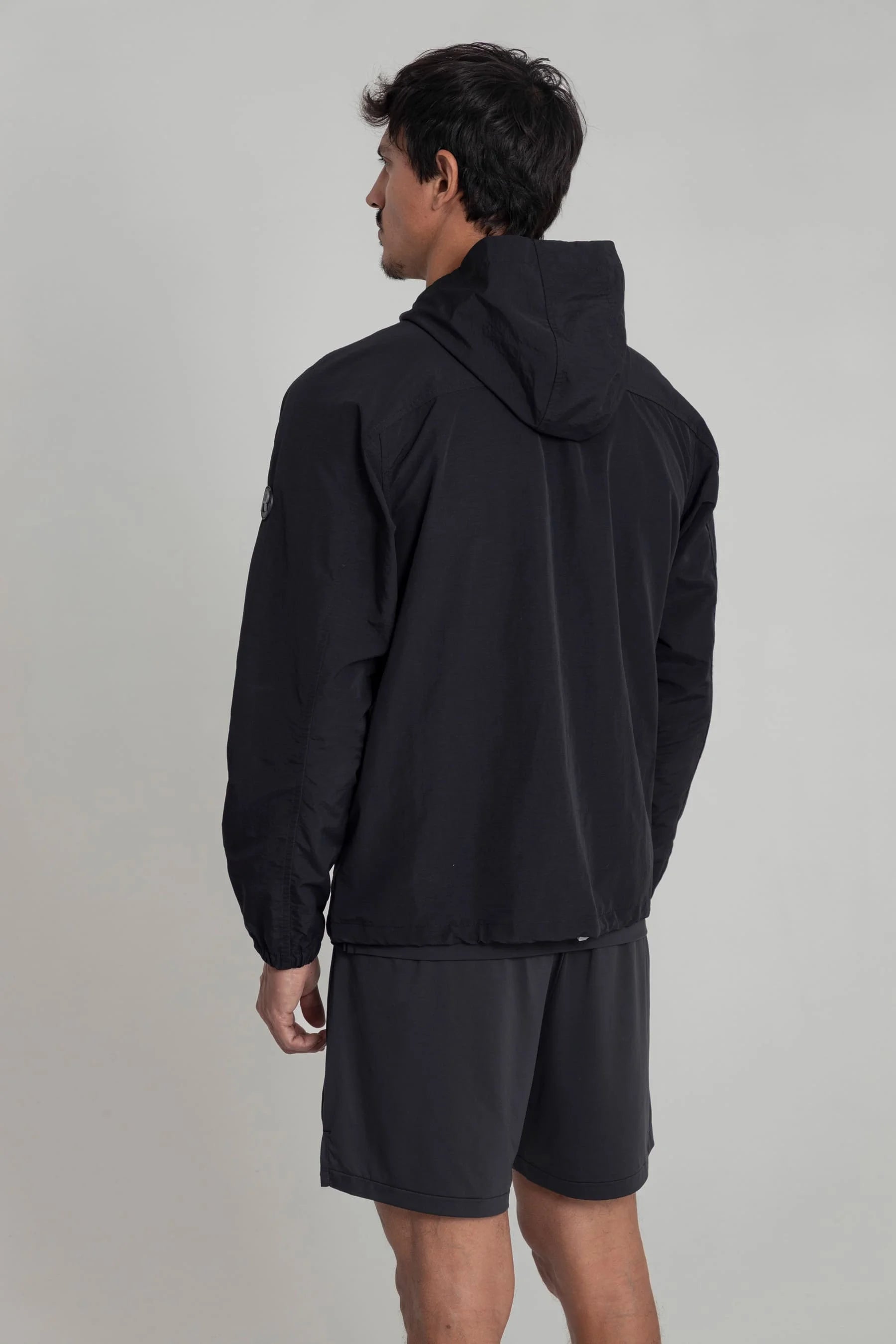 Chaqueta running negra para hombre Remanence 