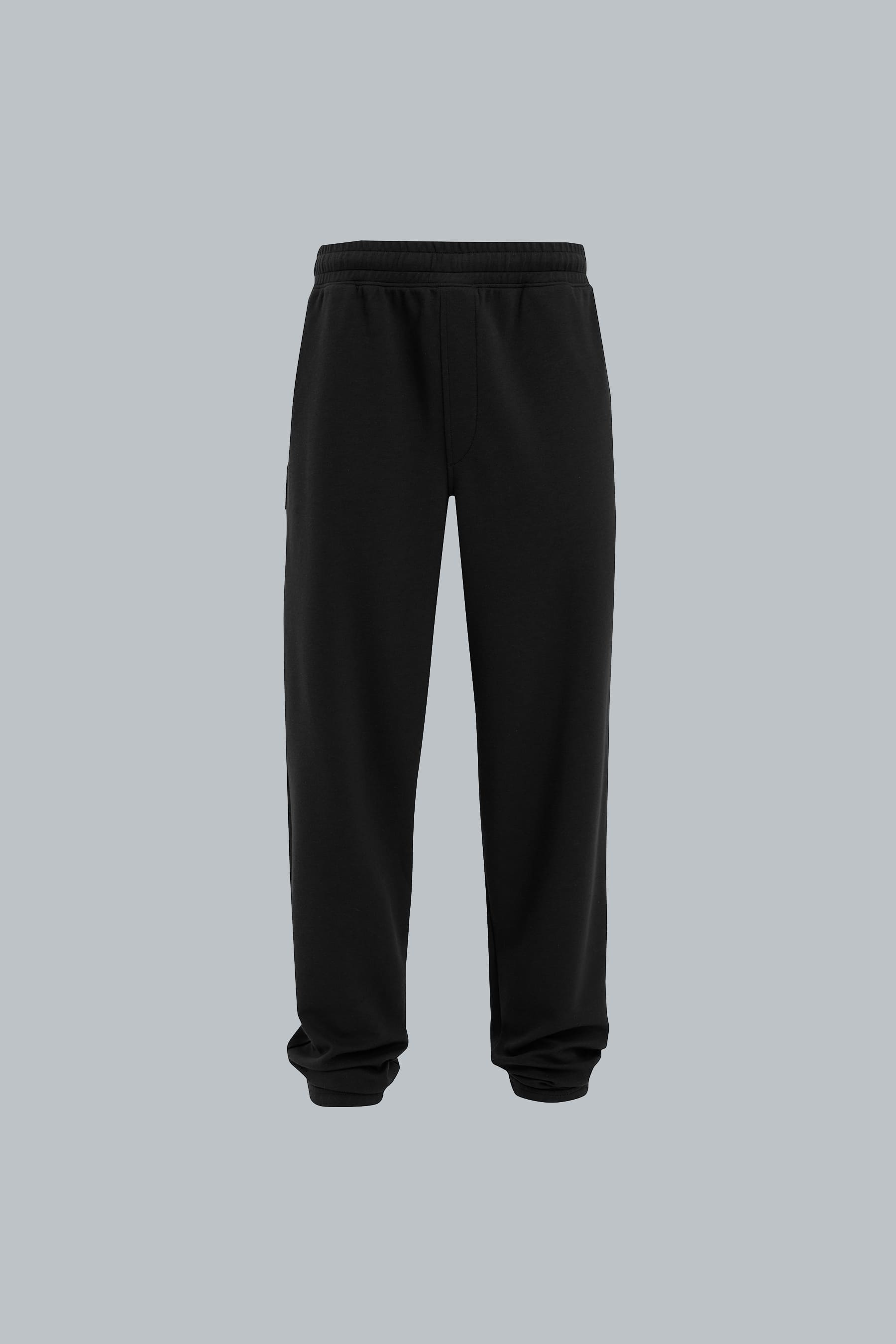 Jogger negro para hombre Chroma semifitted vista frontal