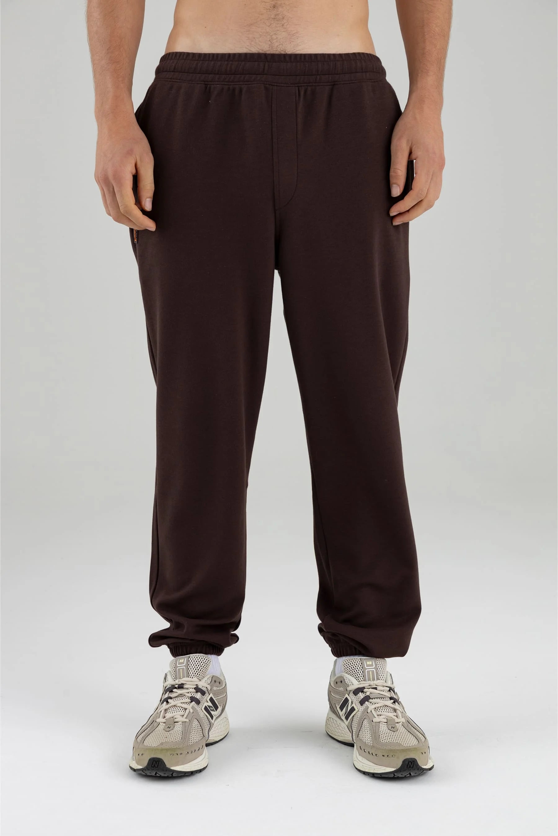 Jogger cafe hombre Chroma Remanence 