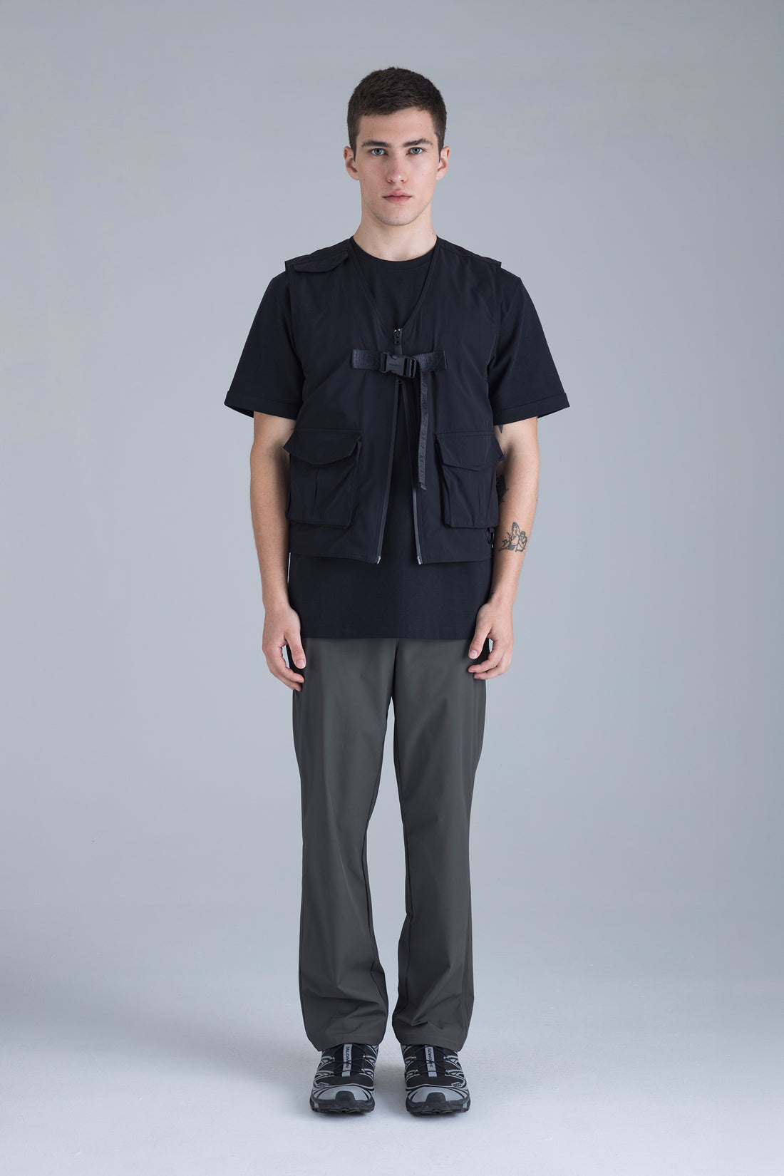 Pantalón chino verde militar para hombre semi fitted Polaris