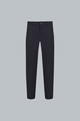 Pantalón chino negro para hombre Stellar vista frontal