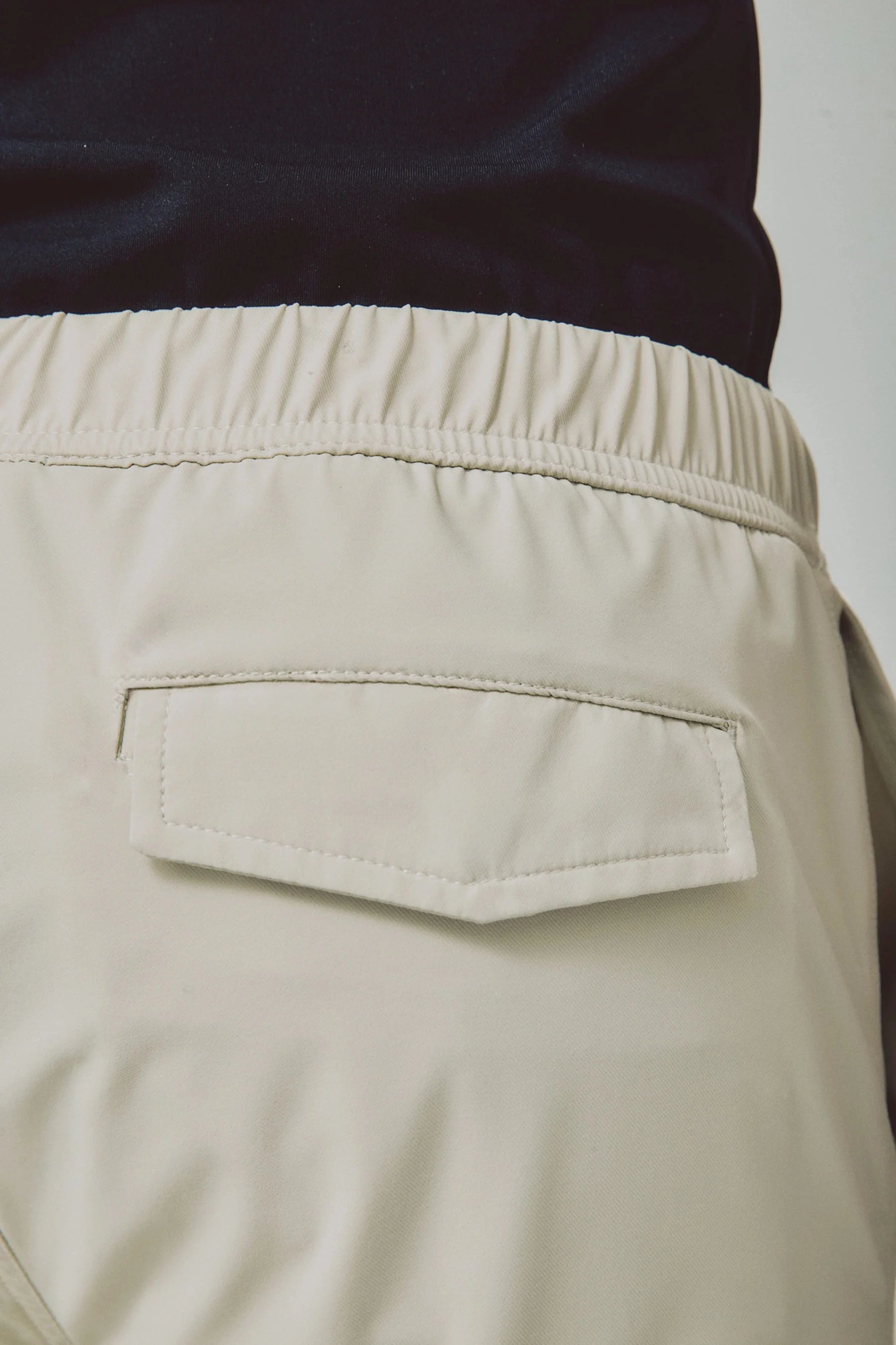 Pantalón arena para hombre Iron Remanence 