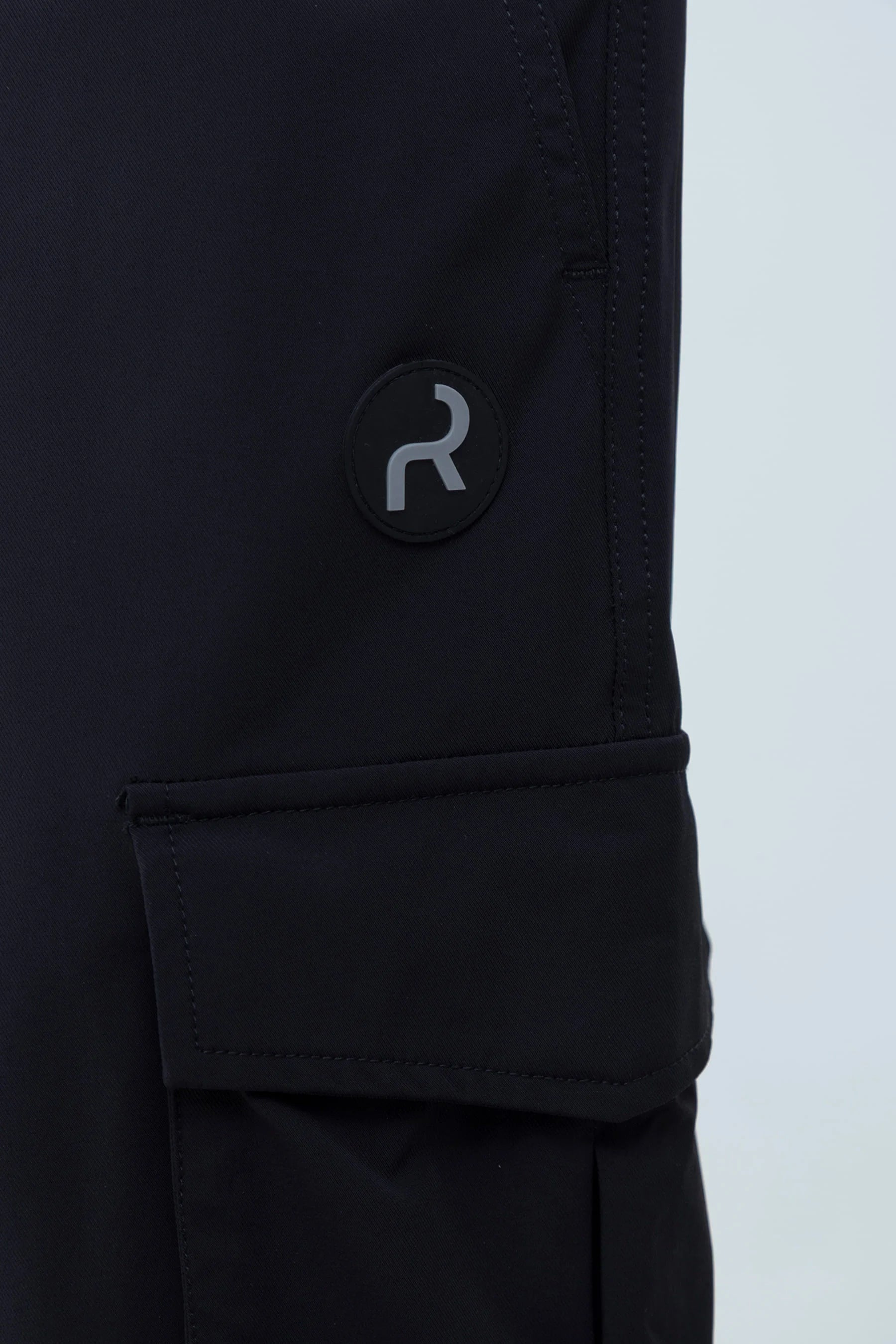 Pantalon negro hombre Spark Remanence 