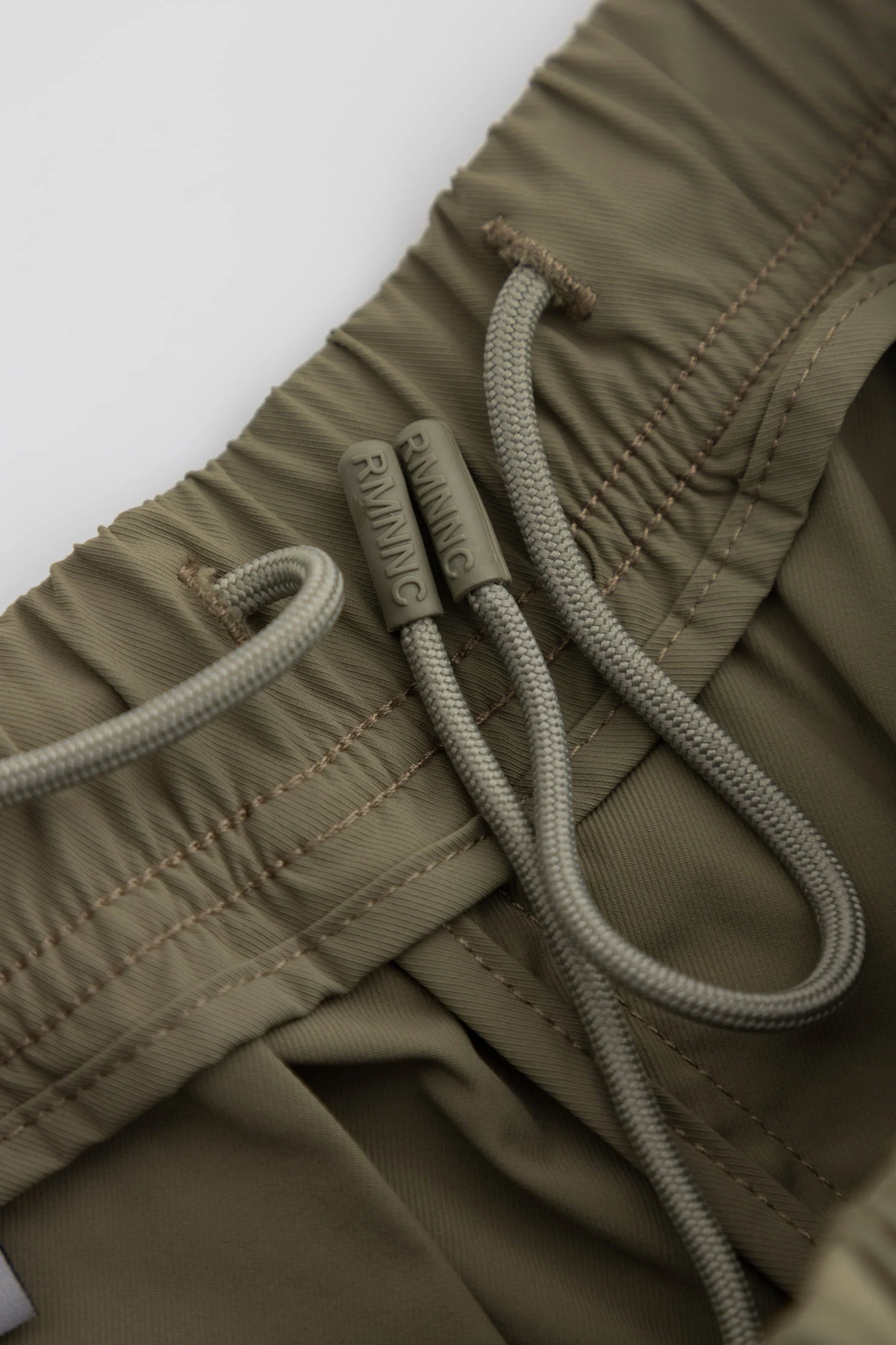 Pantalón verde oliva para hombre  Iron Remanence 