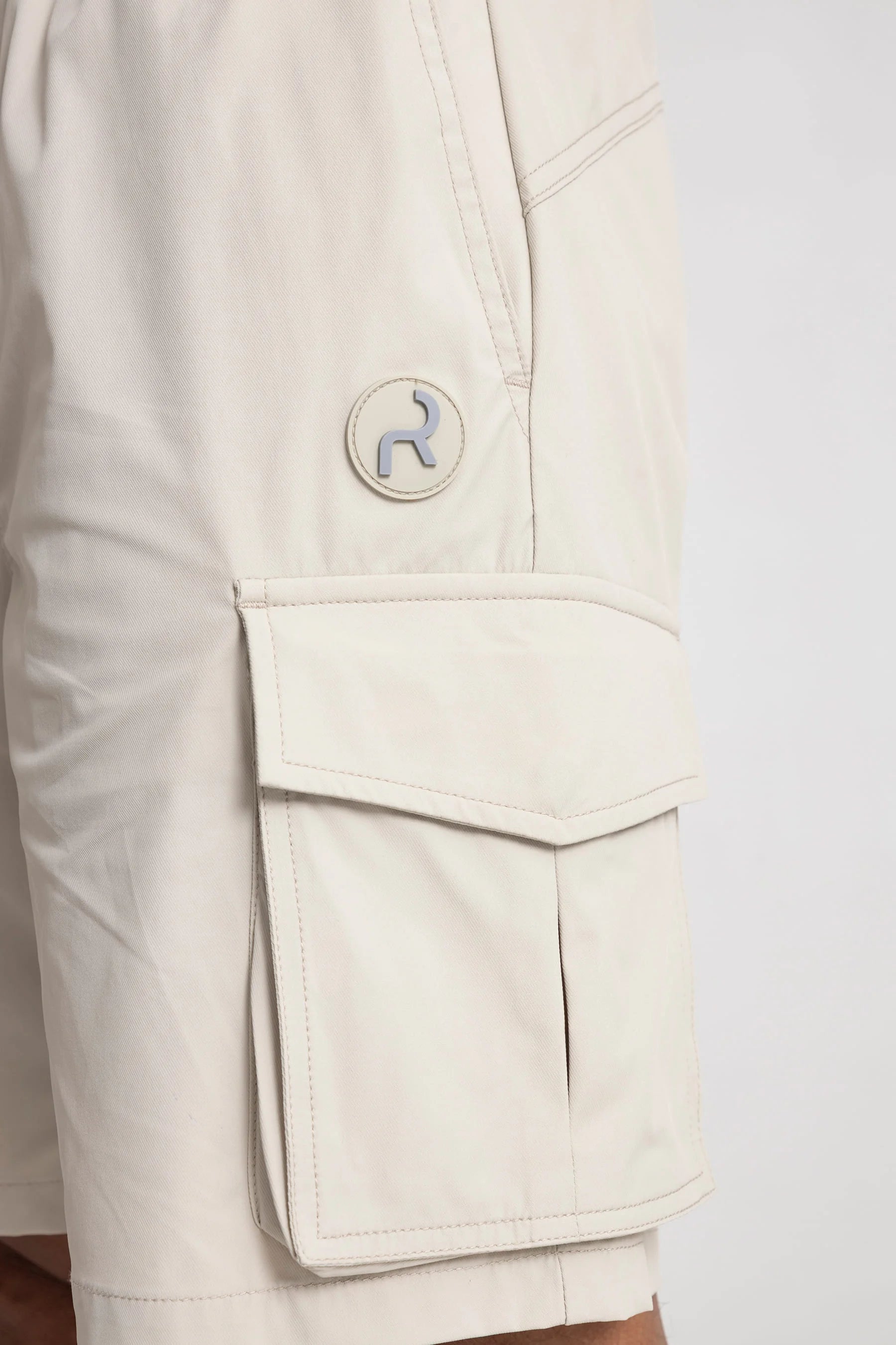 Short arena para hombre semi fitted Torch Remanence