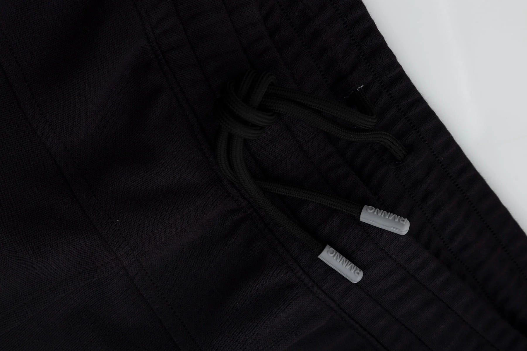 Short negro hombre Blaze Remanence 