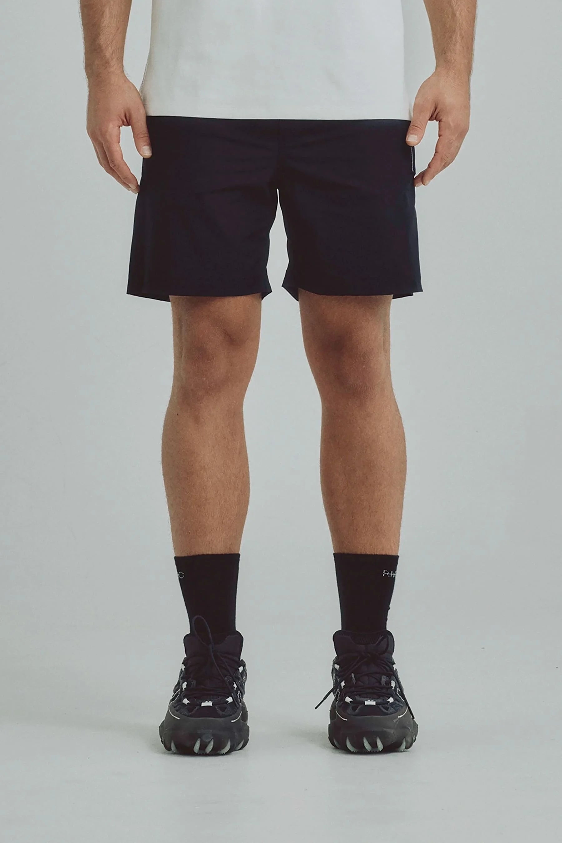 Shorts negro para hombre Endure Remanence 
