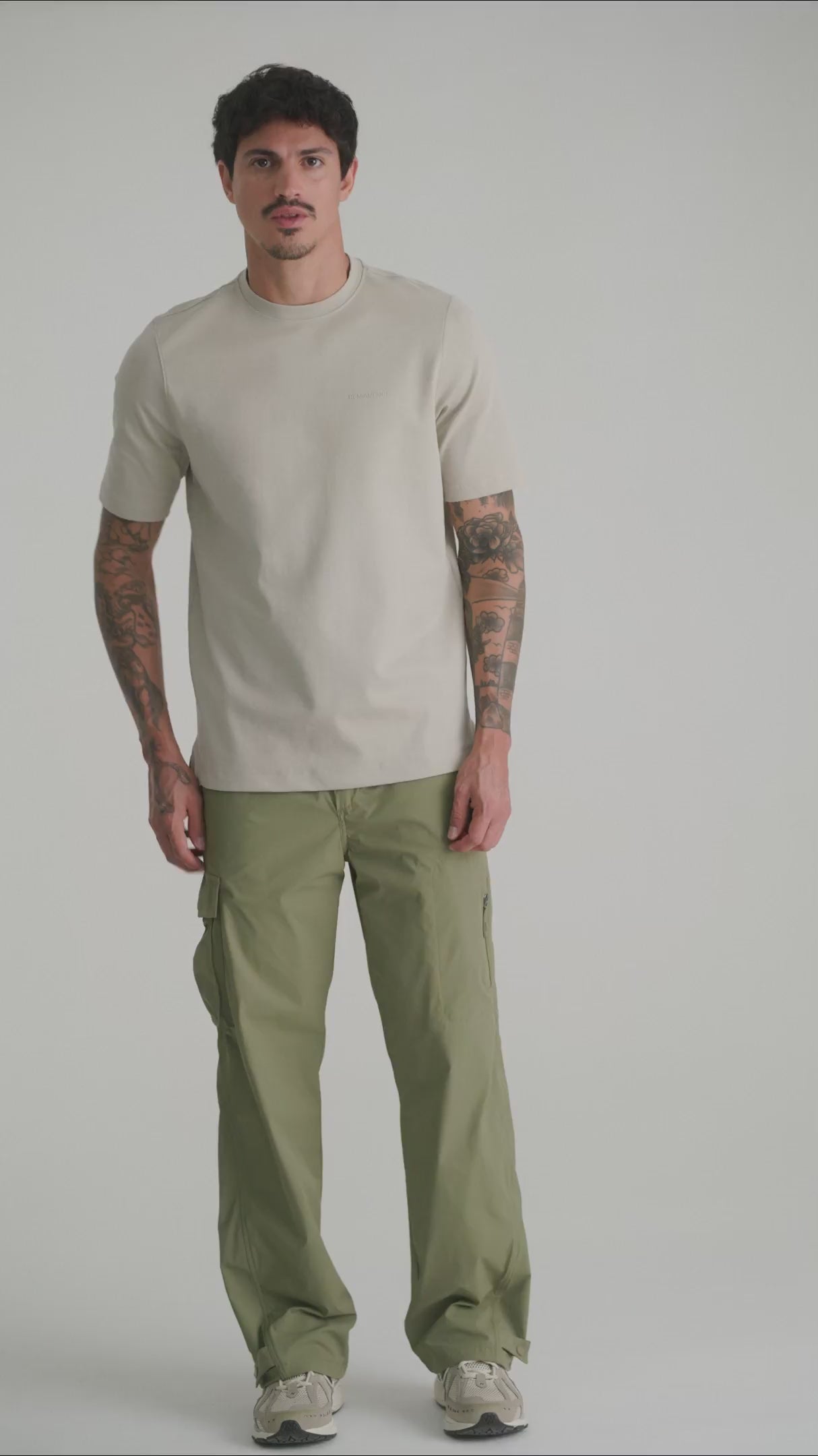 Pantalón verde oliva para hombre  Iron Remanence 