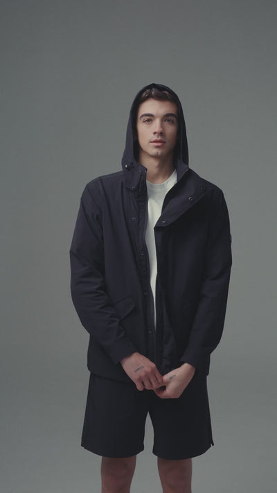 Video mostrando ajuste y detalles de la Chaqueta Holmium.